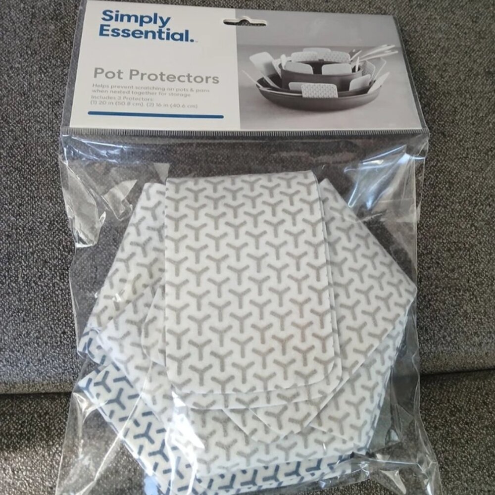 SIMPLY ESSENTIAL BY BED BATH & BEYOND POT PROTECTORS SET OF 3 Reusable Pot & Pan